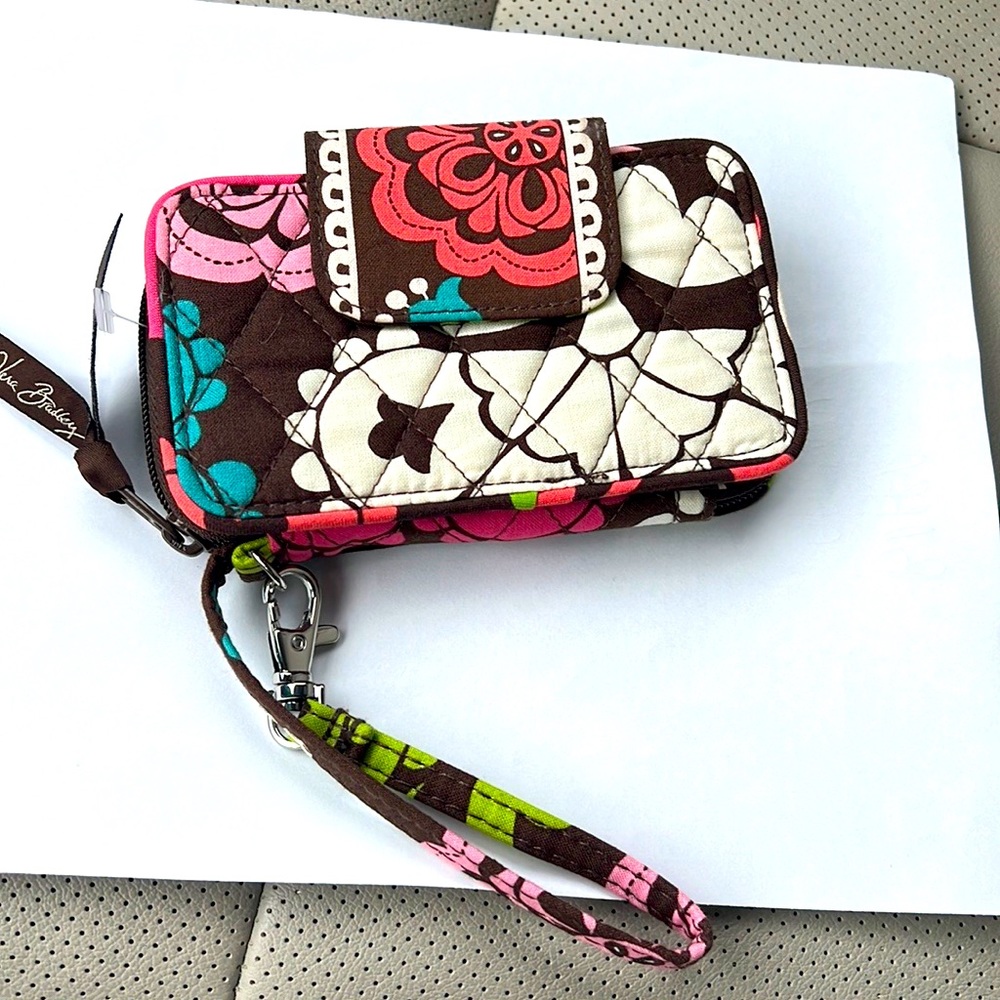 Vera Bradley All in One wristlet - Lola print - never used
